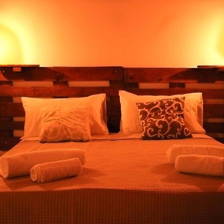 A Rizzilla Guest House 니코테라 마리나 외부 사진