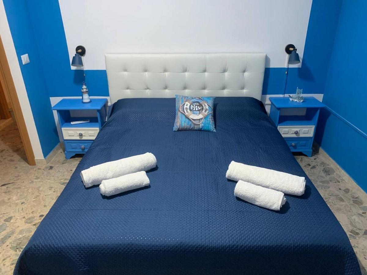 A Rizzilla Guest House 니코테라 마리나 외부 사진